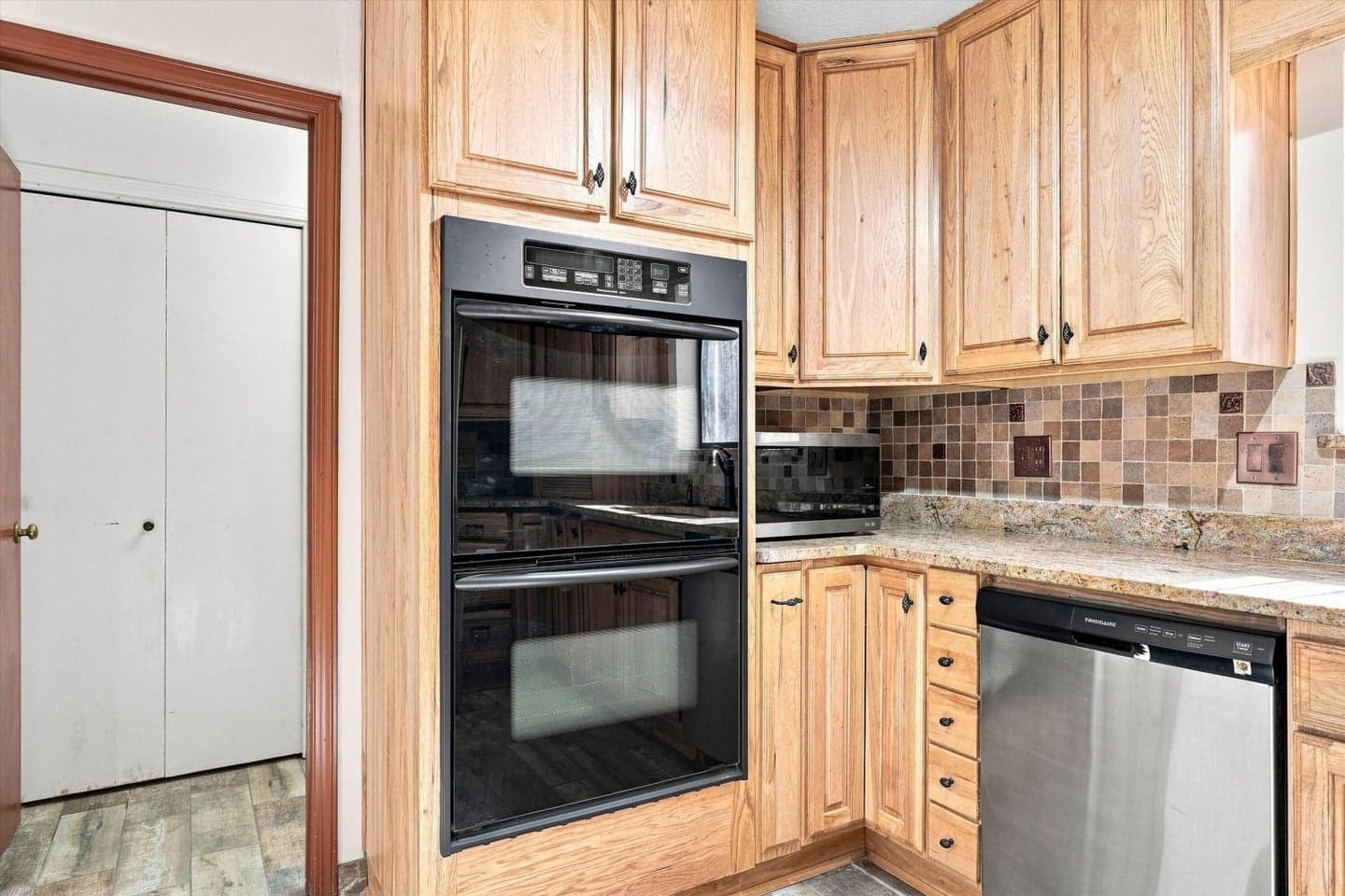3016 Cutler Avenue NE view 2